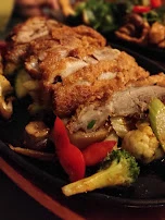 Knusprige Ente Kostbarkeit Ente Mit Gemüse Und Feiner Currysoße